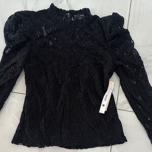 Aqua Women's Black Lace Puff Sleeve Blouse